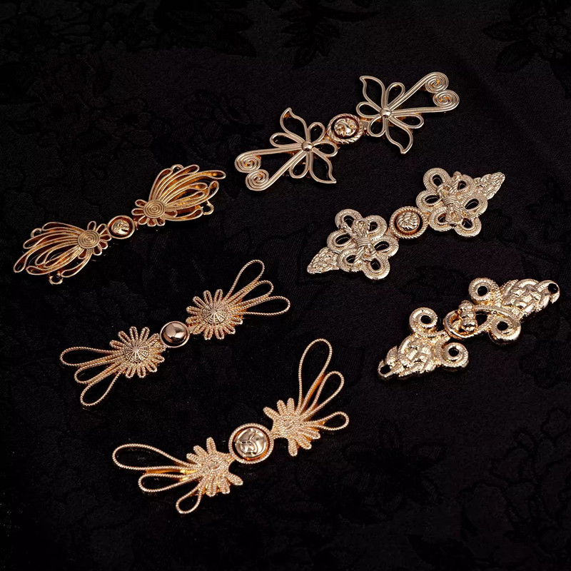 5pcs Retro Metal Button Sweate - Flower Frog Pin 评论和价格